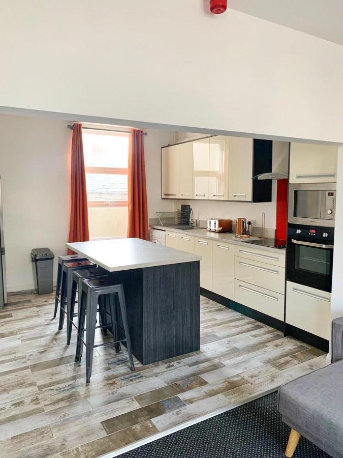 Blackpool Luxury Apartments Esterno foto